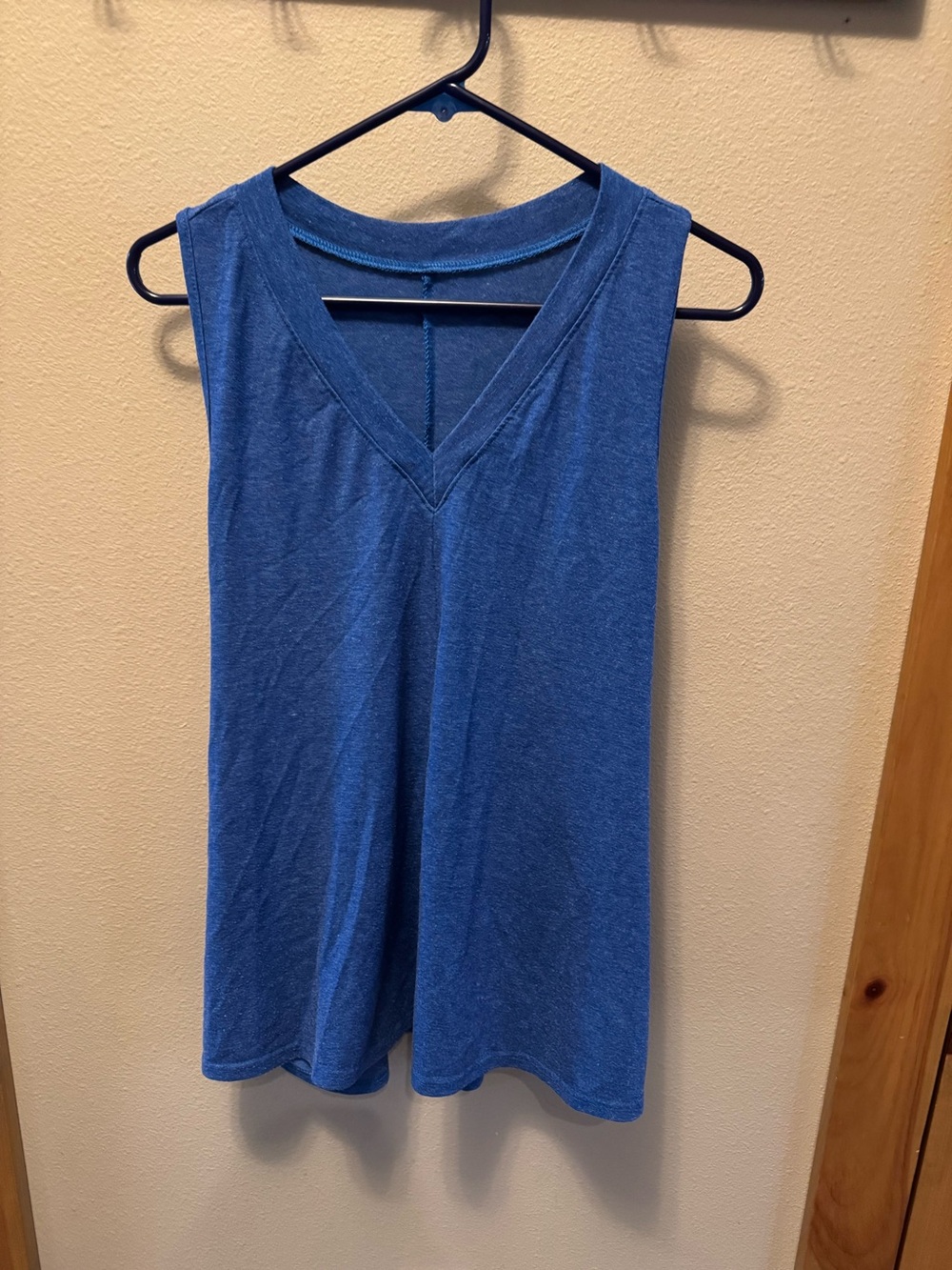 Women's Blue V-Neck Sleeveless Top